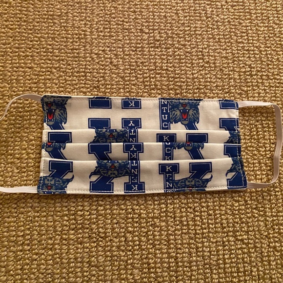 Accessories - UK Wildcats Handmade 100% Cotton Face Mask